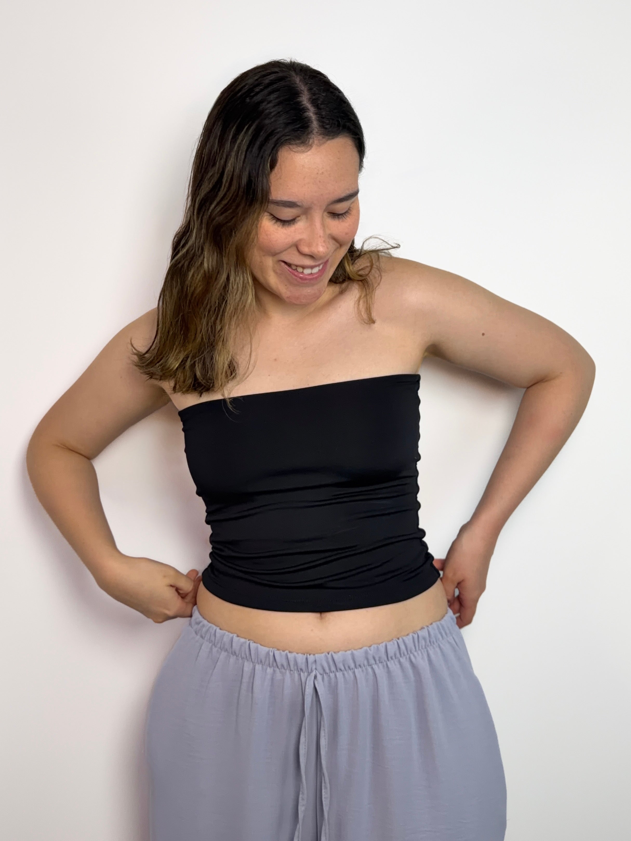 Top de strapples para mujer suplex color negro - Confeccionado en tejido elástico que se amolda al cuerpo All fit
