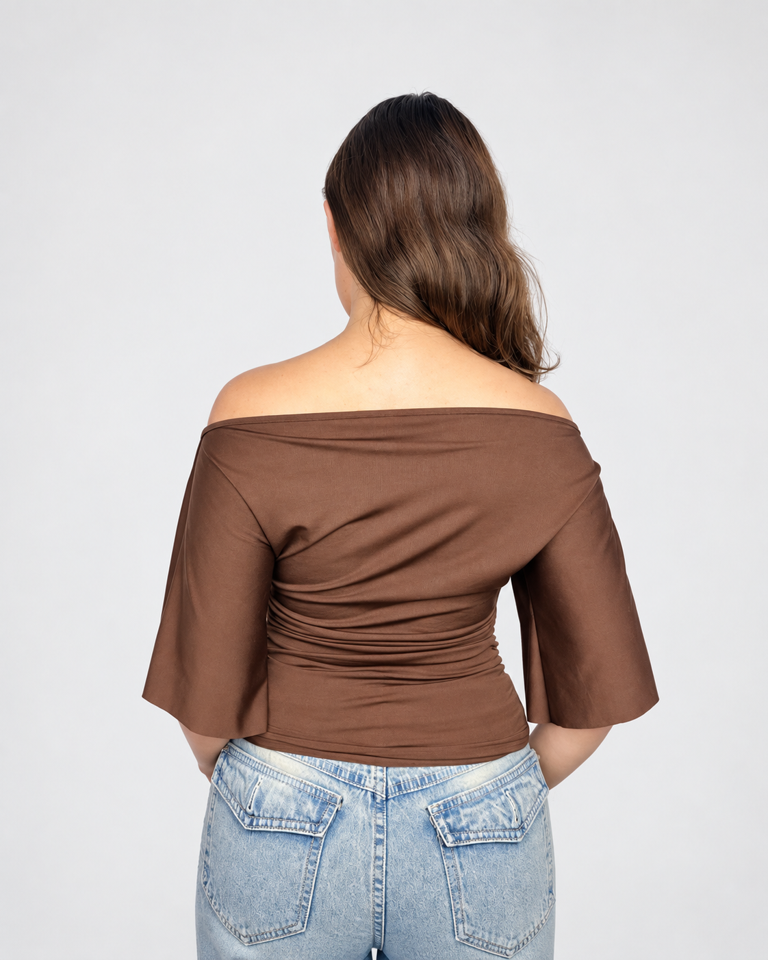 Top de manga 3/4 para mujer de suplex stretch color mocha – escote amplio y caída sutil All Fit