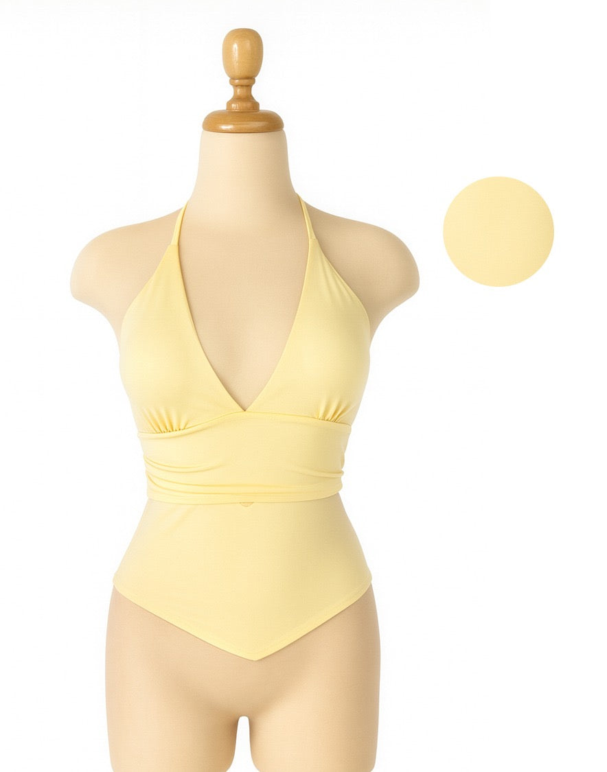 Top para mujer de suplex color mantequilla – modelo Venus sin mangas y con cuello en V